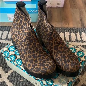 NIB Charleston Shoe Co Leopard Bootie